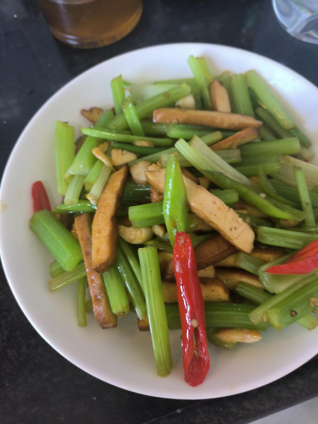 香干芹菜-素炒