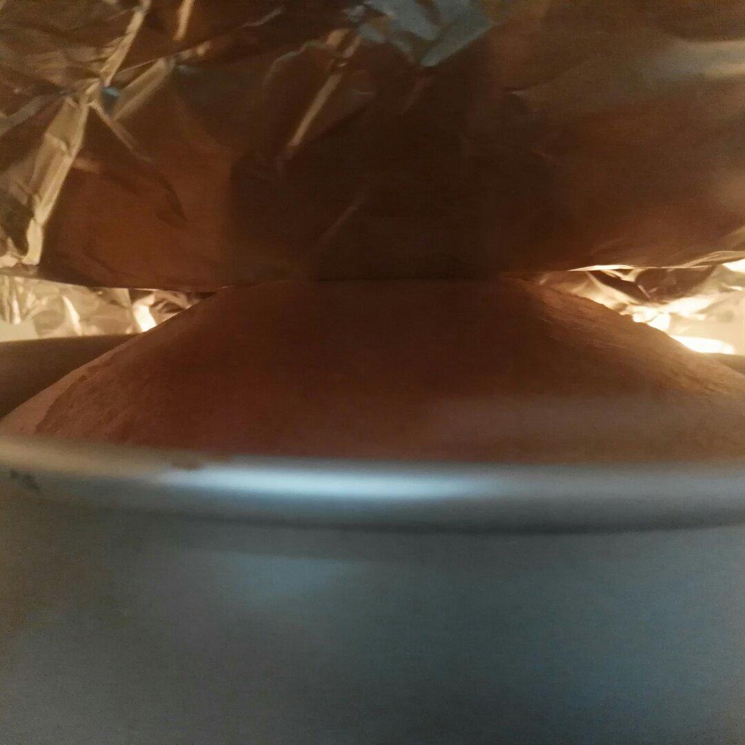 烤箱做蛋糕（戚风蛋糕的做法）