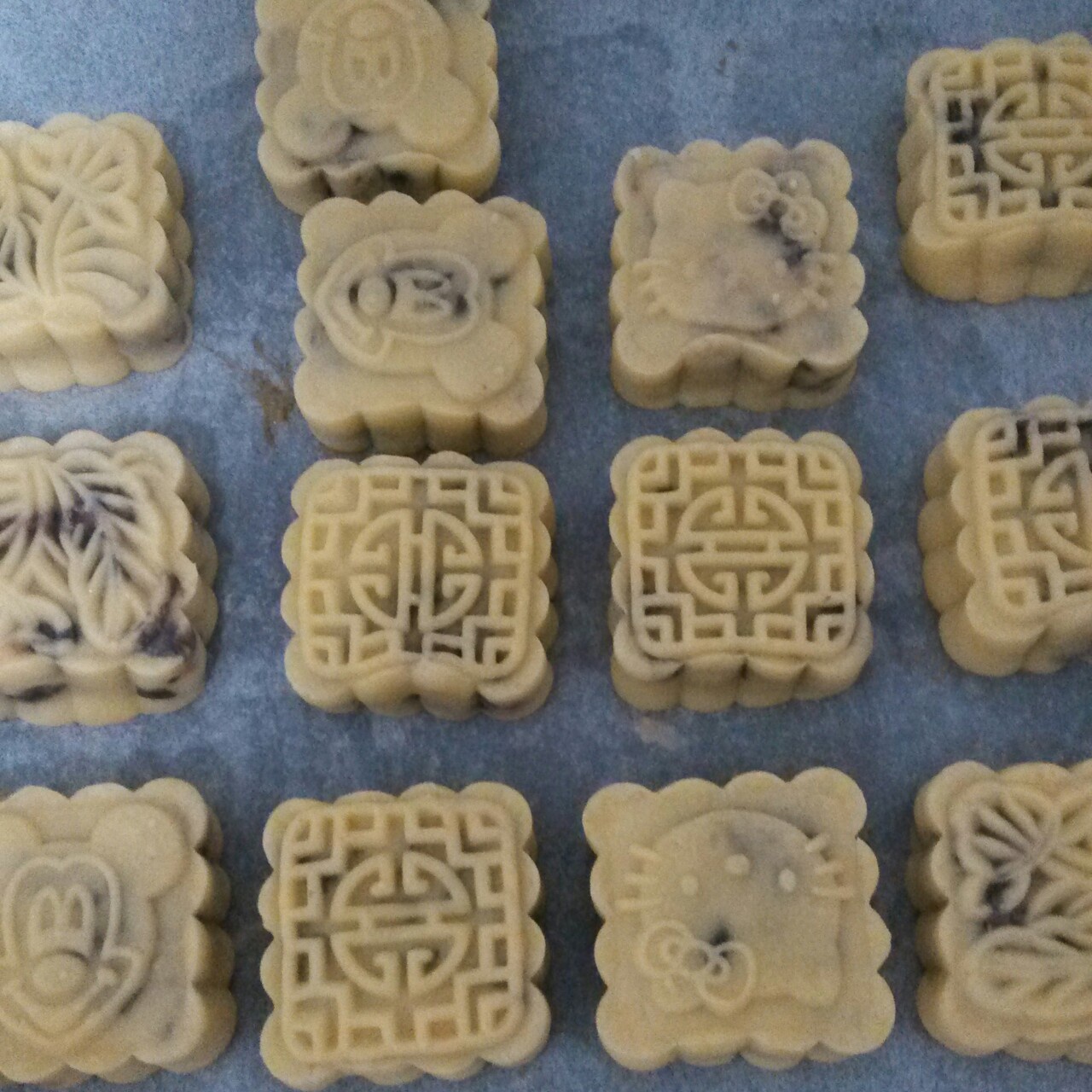 广式豆沙月饼