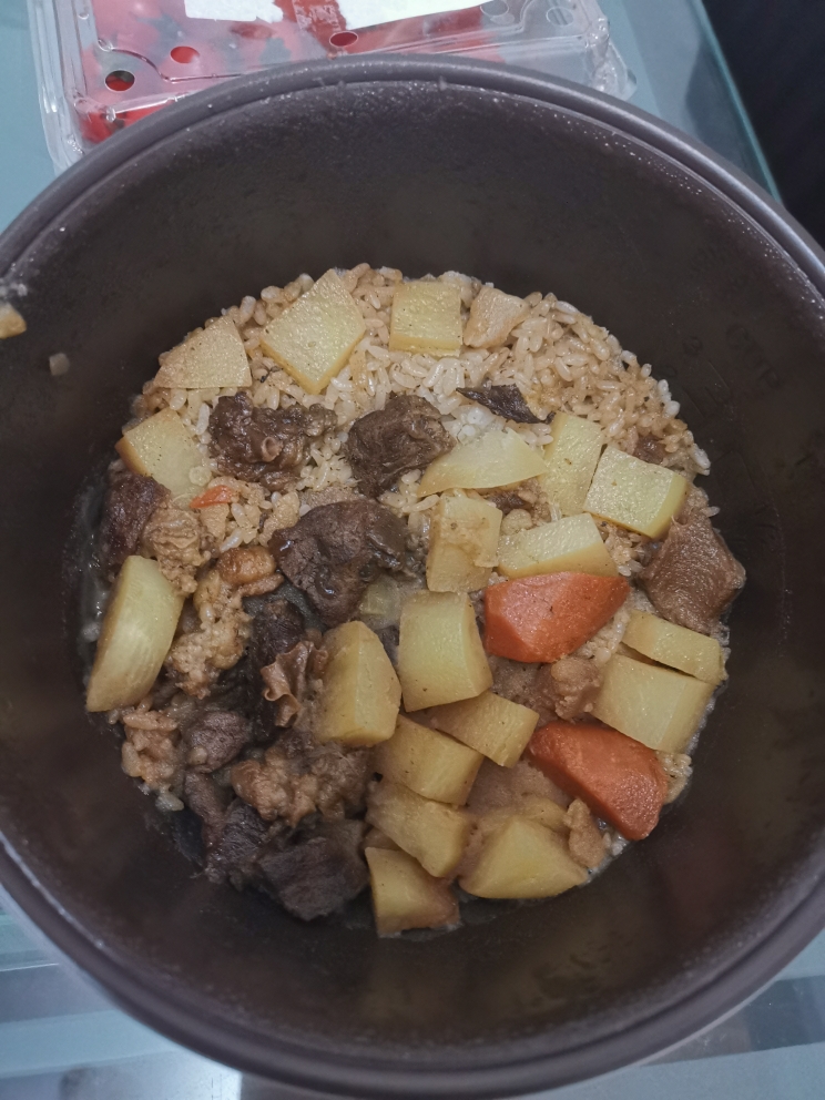 胡萝卜牛肉焖饭的做法