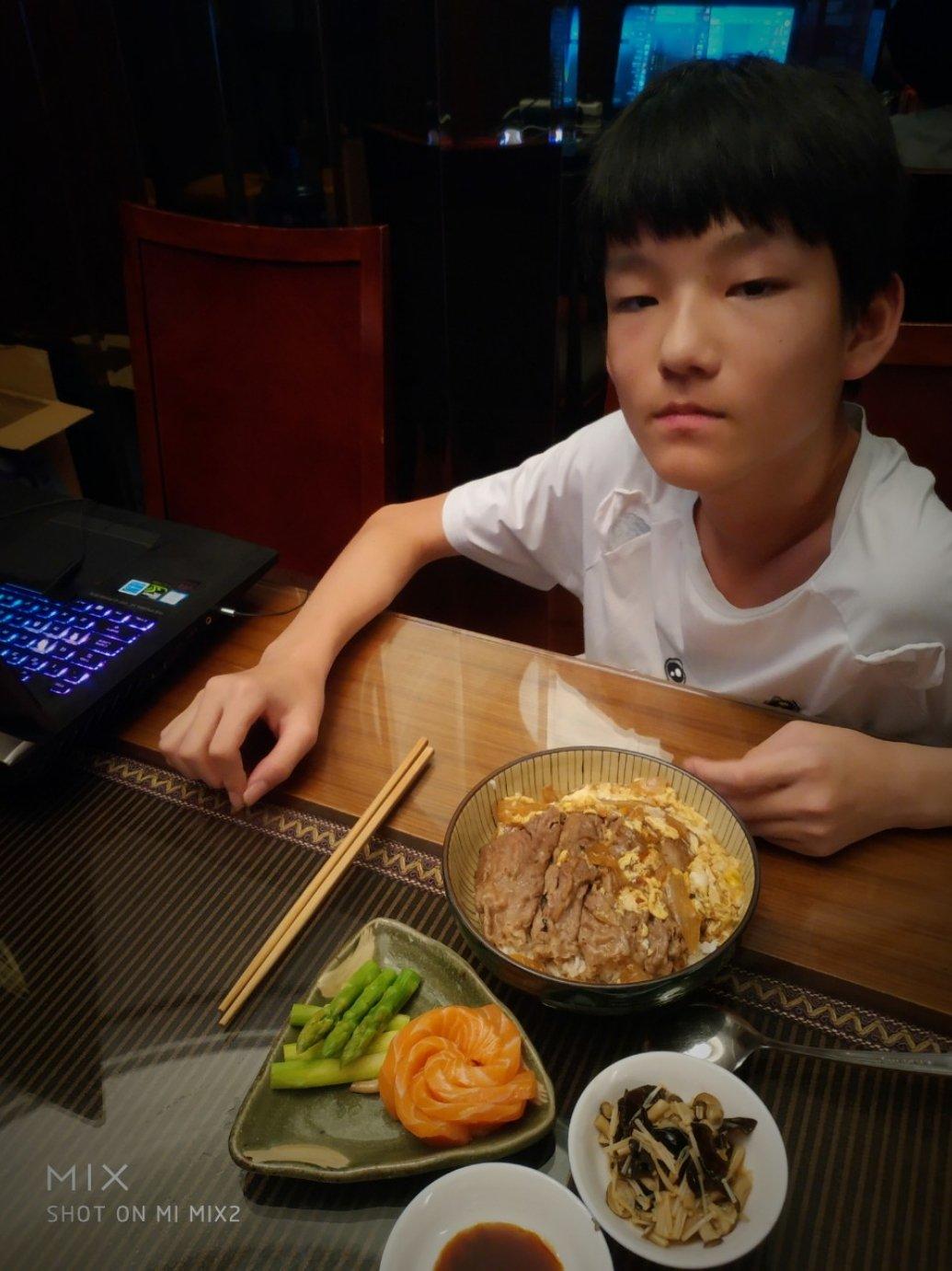 香煎鸡排黑椒铁板