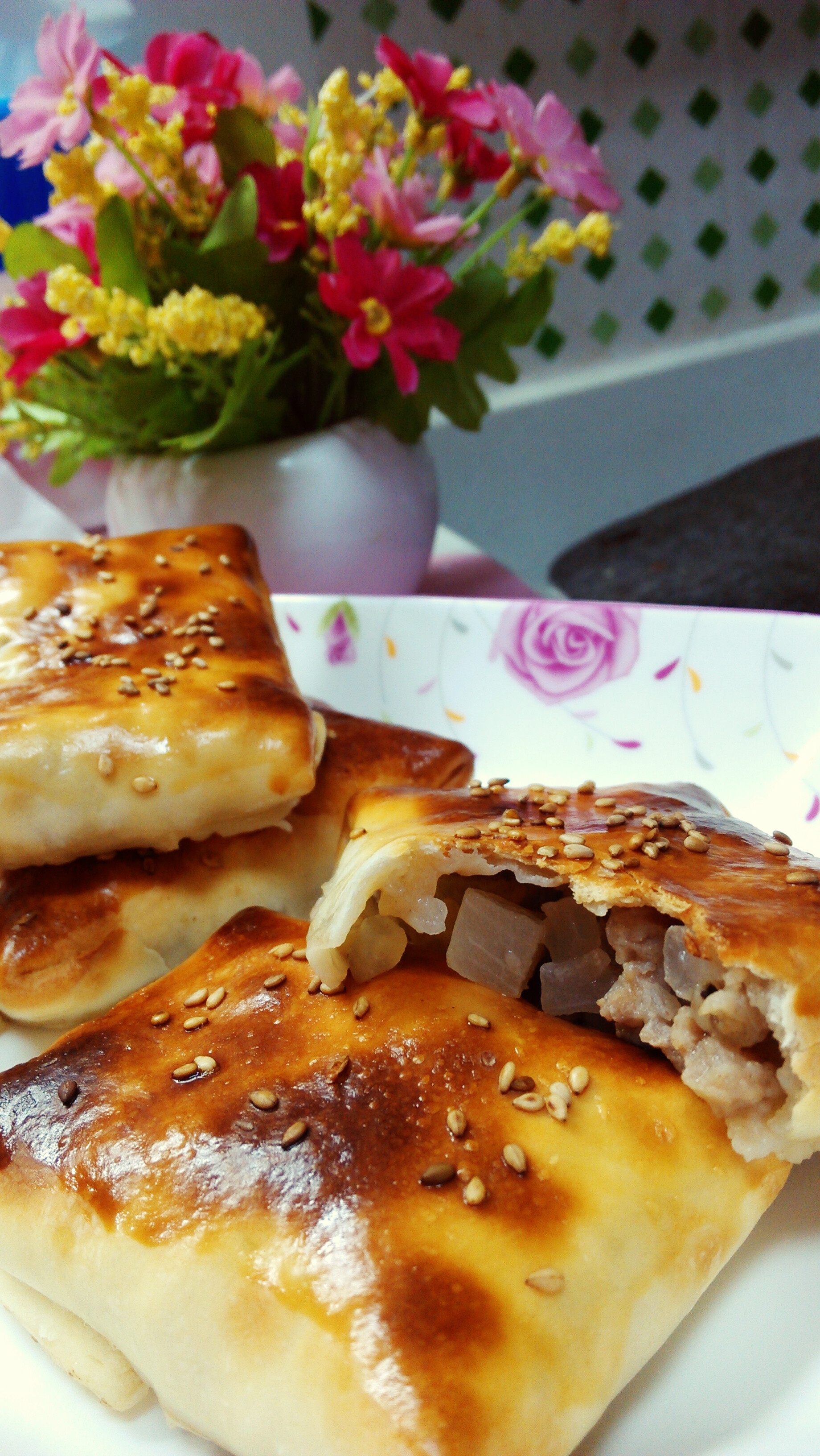 李小卯做的新疆美味--烤包子