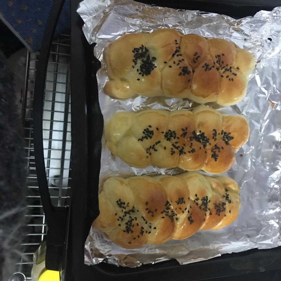 酸奶辫子面包（一次发酵）