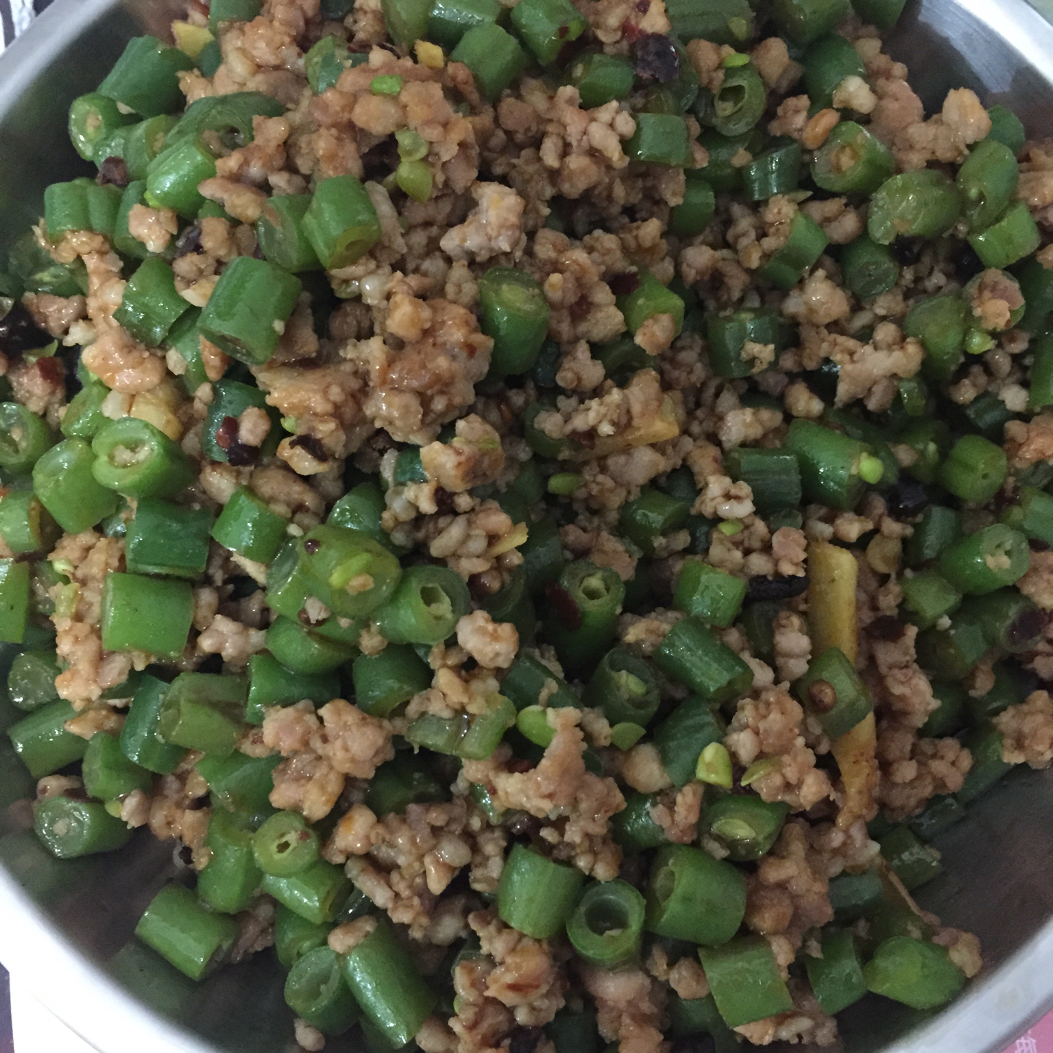 肉沫豆角下饭菜