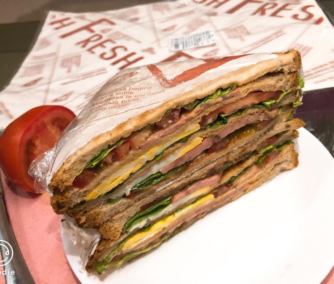 盖楼三明治🥪