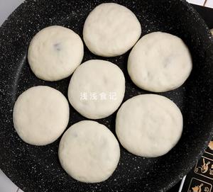 梅干菜发面饼的做法 步骤6