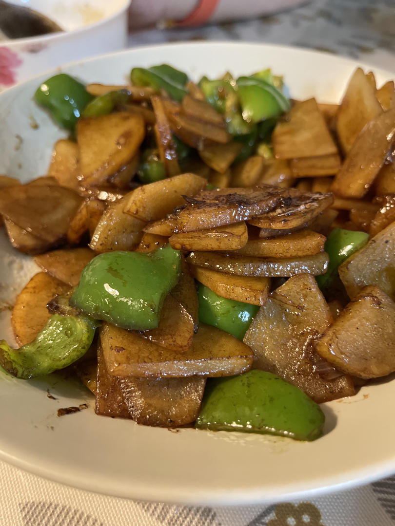青椒土豆片（一夫食堂版）