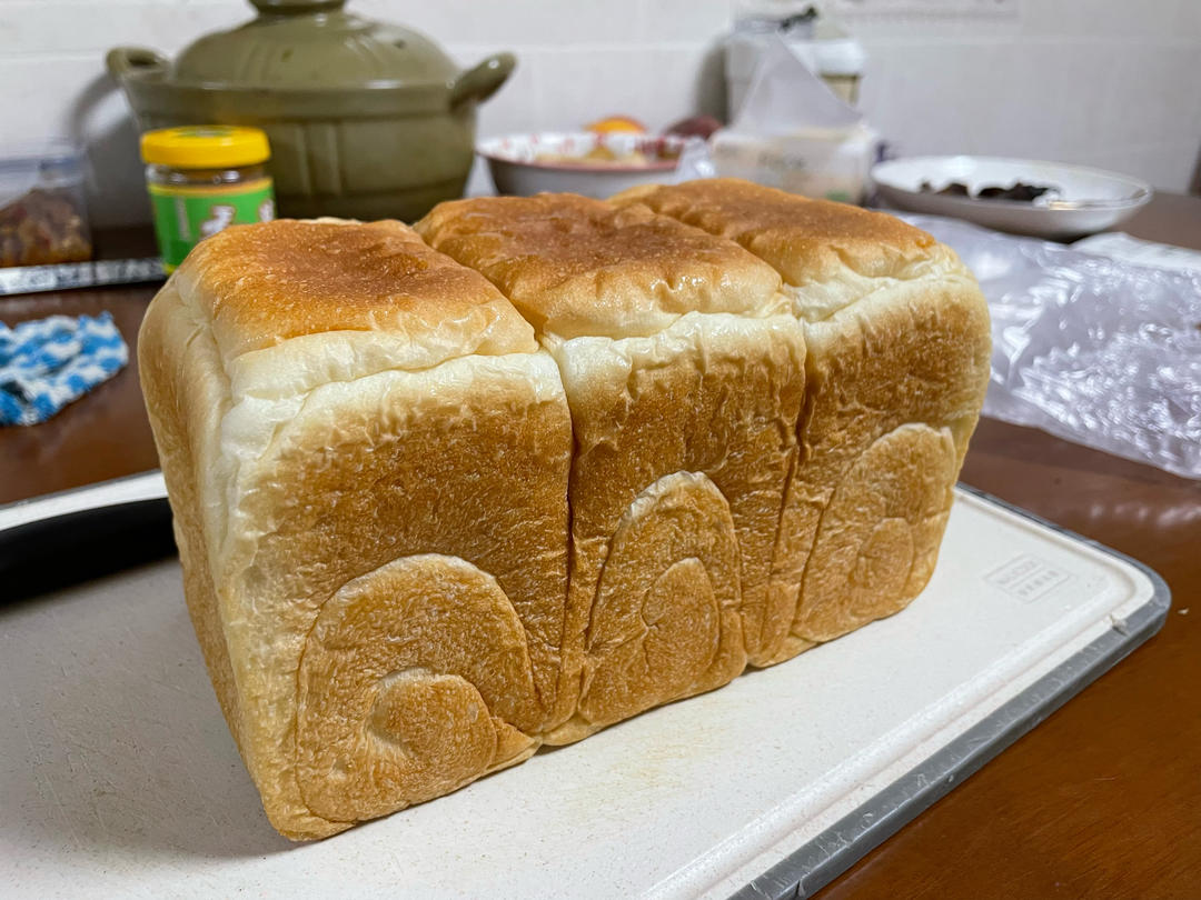 纯奶手撕吐司的做法 步骤1