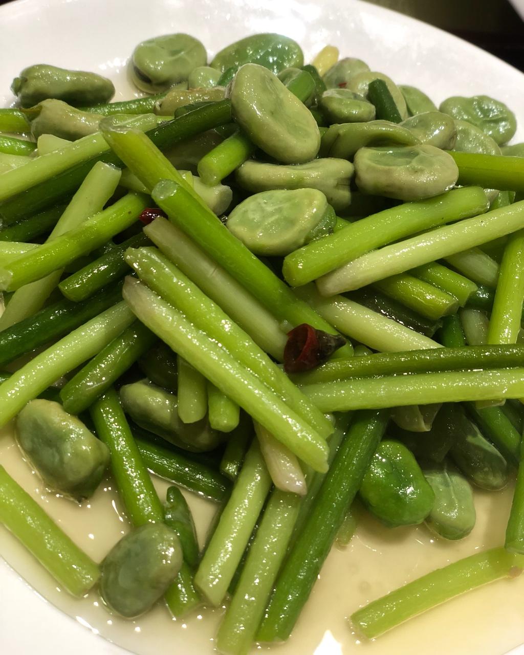 zhou jing做的蚕豆炒蒜苗