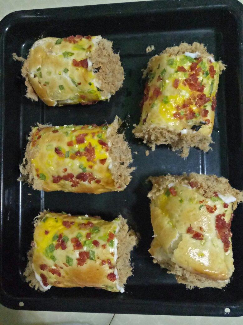 肉松面包卷