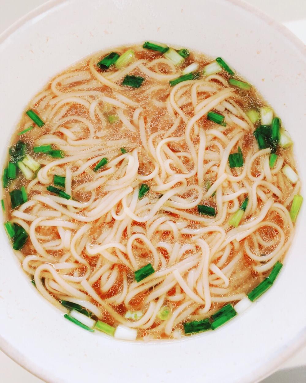 小葱麻油酱油面