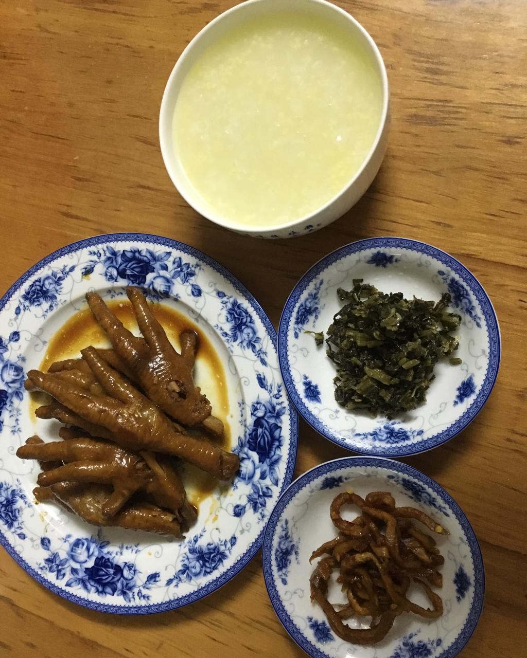 秘制红烧鸡爪