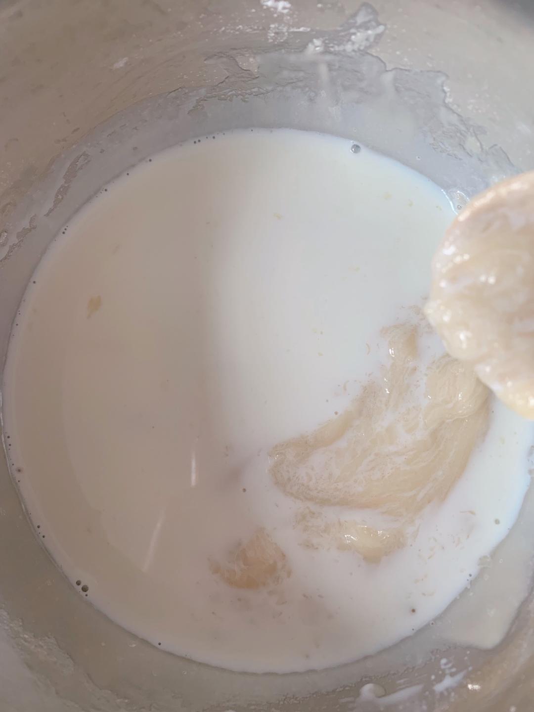 纯奶手撕吐司的做法 步骤1