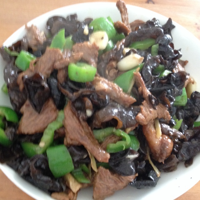 椒香木耳炒牛肉
