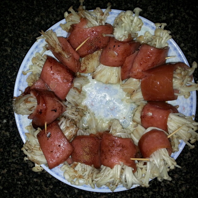 香煎培根金针菇卷