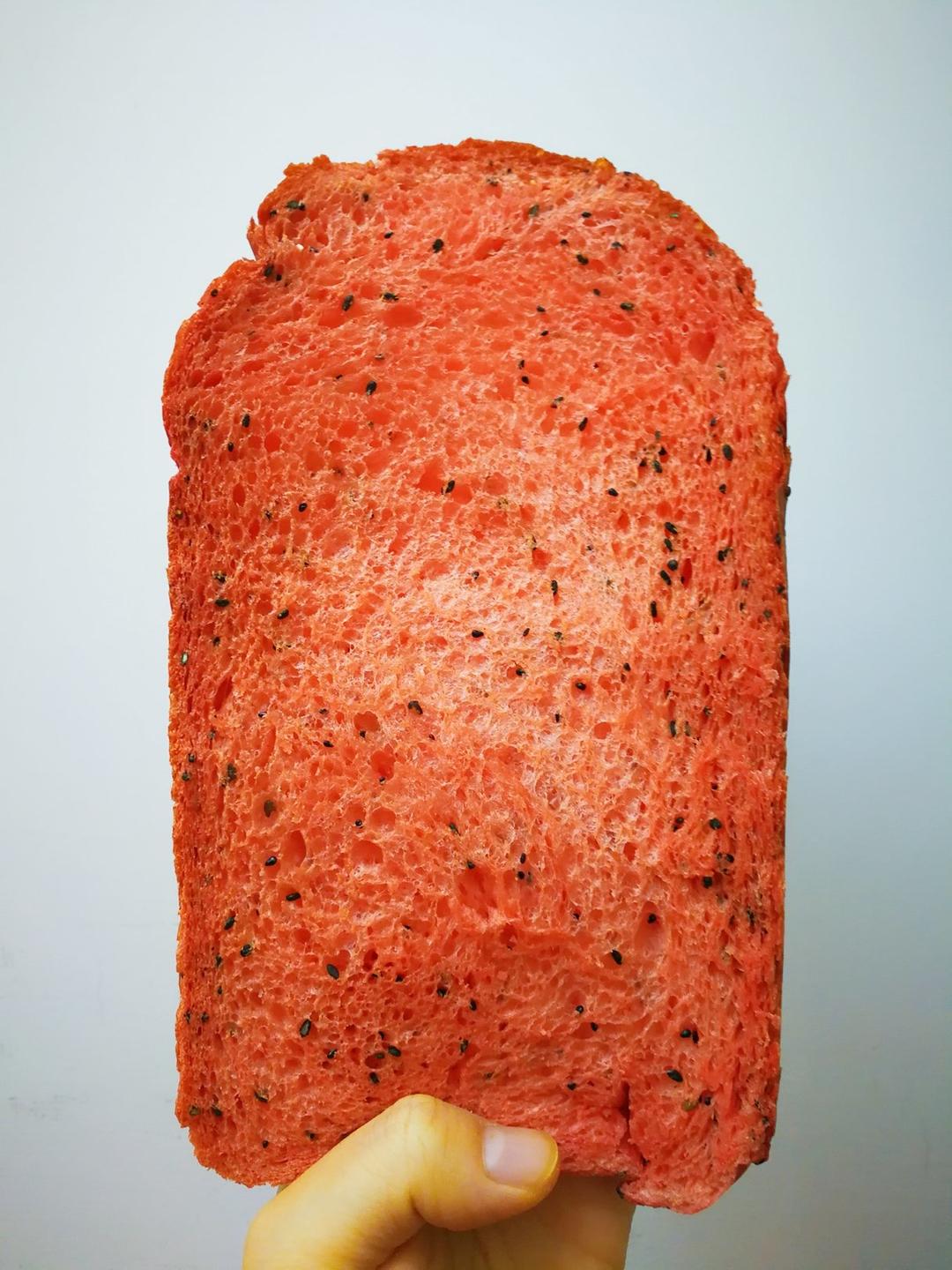 绵软火龙果吐司