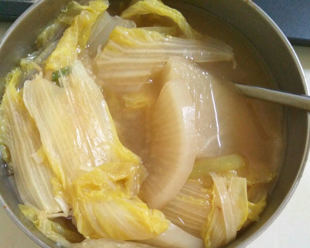 大白菜白萝卜素味噌汤