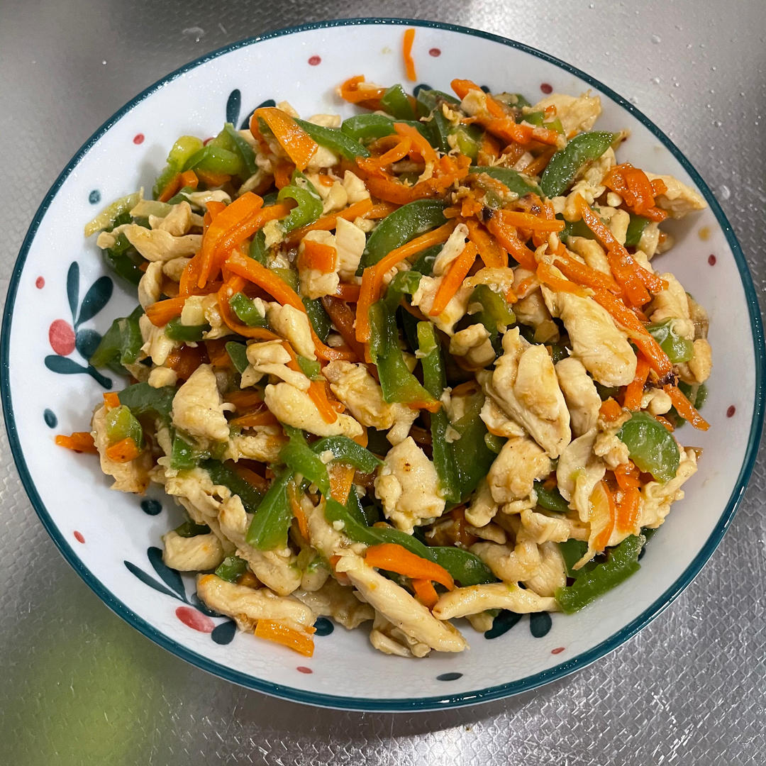简单式鸡肉炒青椒