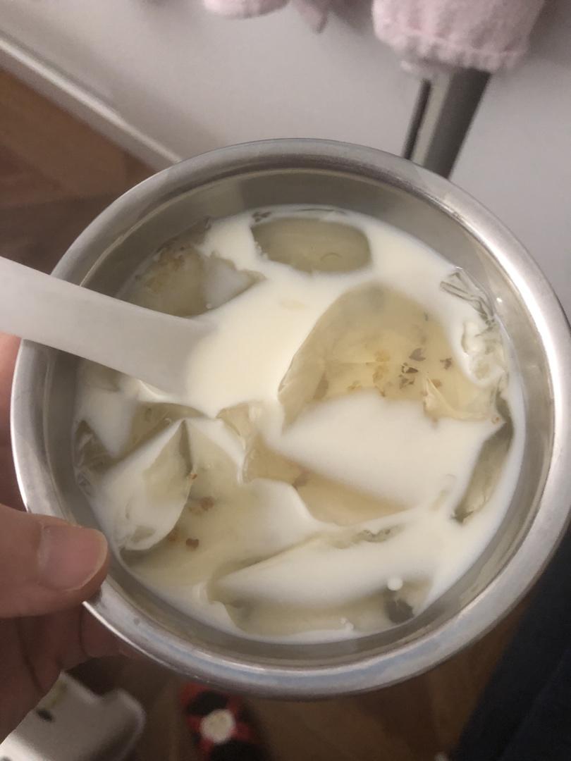 白桃🍑乌龙茶冻撞奶（旺仔牛奶的隐藏喝法）