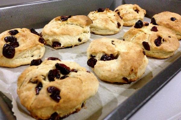 极简奶油松饼/Cream Biscuits（scones）