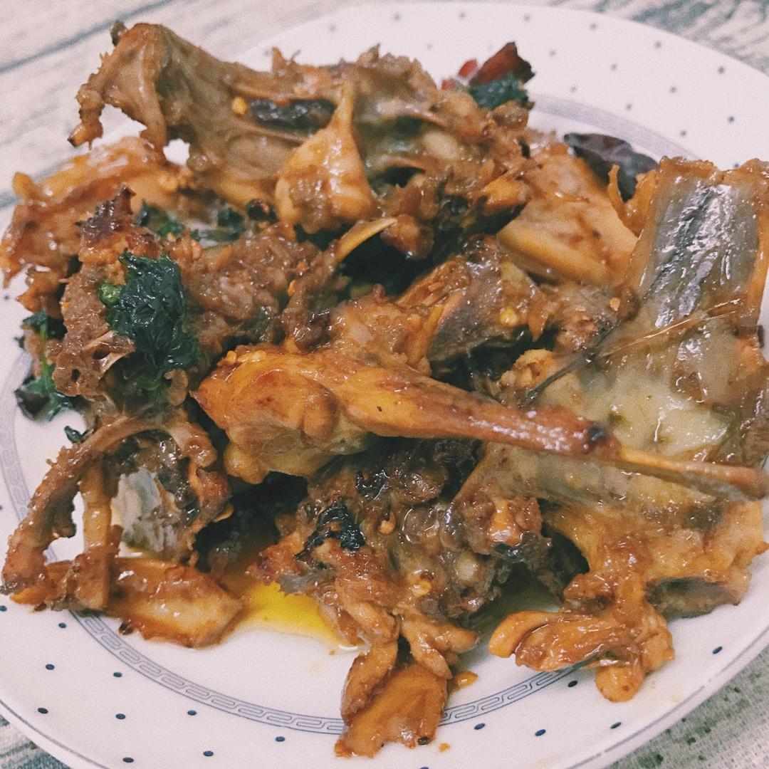 辣炒鸡架