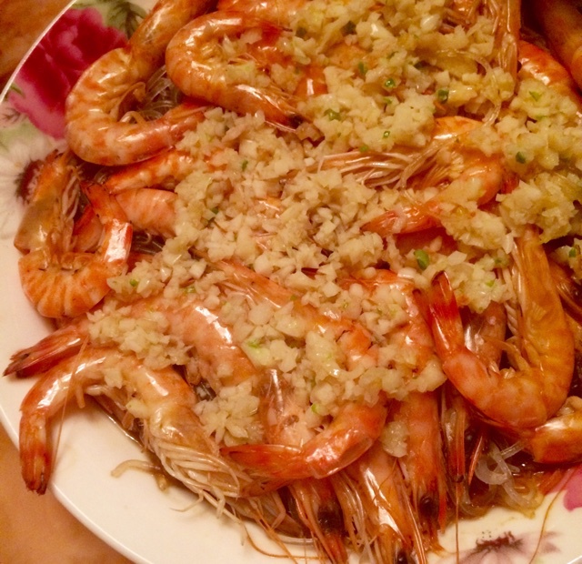 蒜蓉粉丝蒸大虾