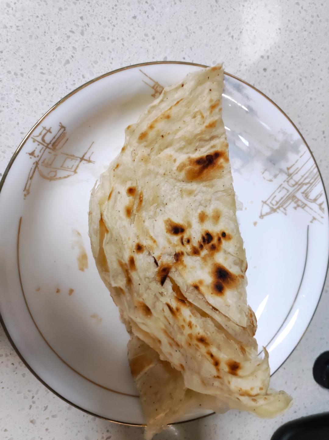 手抓饼这样做 外酥里软层次分明 凉了也不硬 附细节视频详解