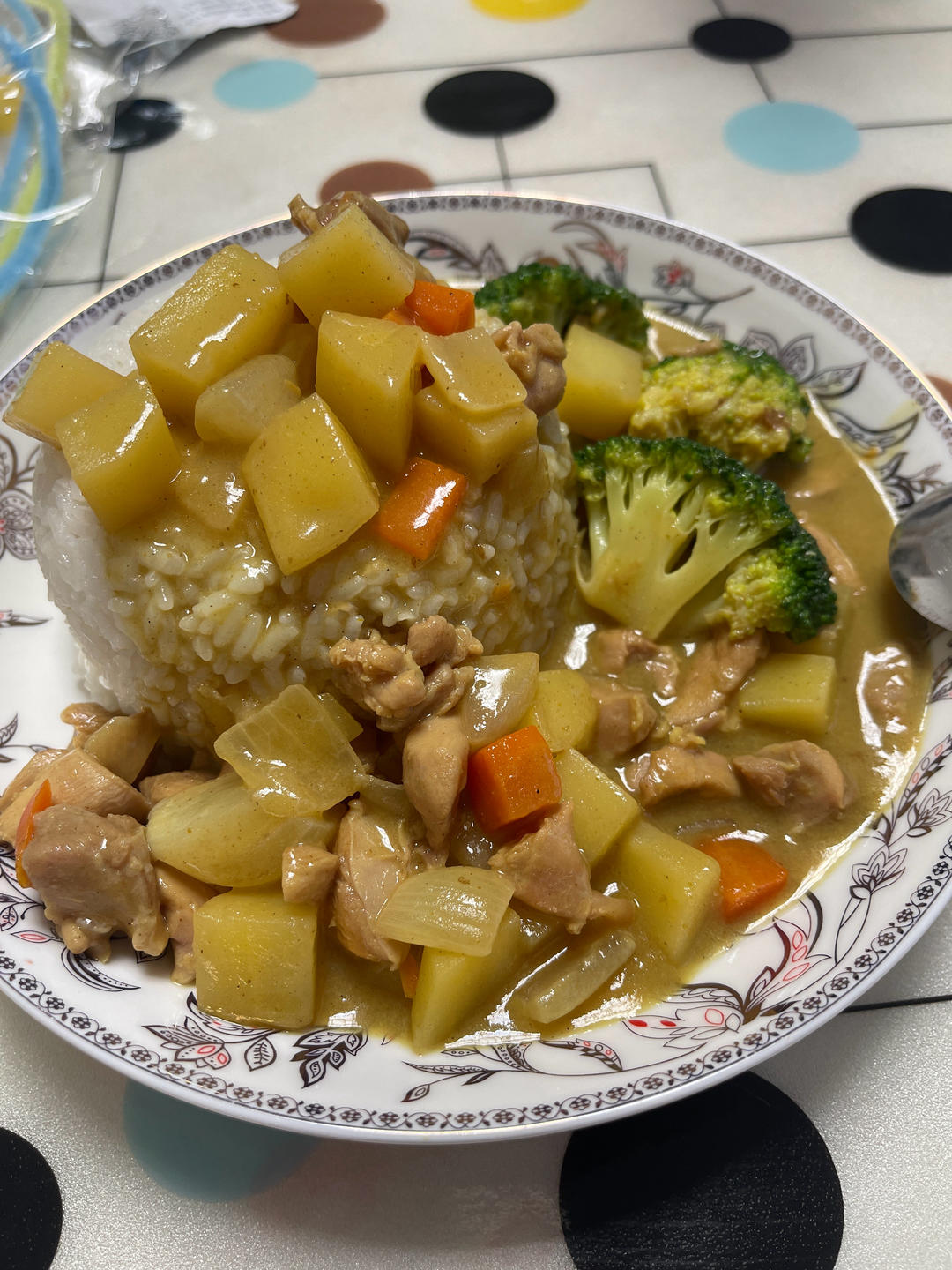 零失败日式咖喱鸡肉饭！！最正宗日本家庭做法！简单又好吃！