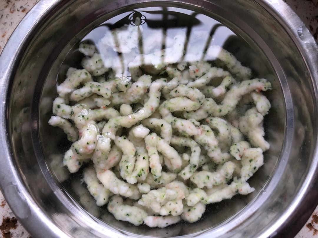 辅食 虾滑面条
