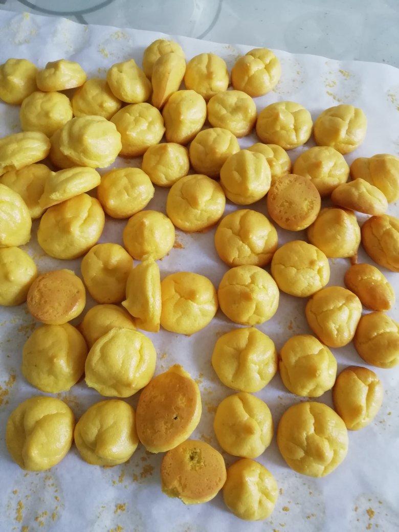 宝宝辅食——快手无奶粉南瓜小泡芙