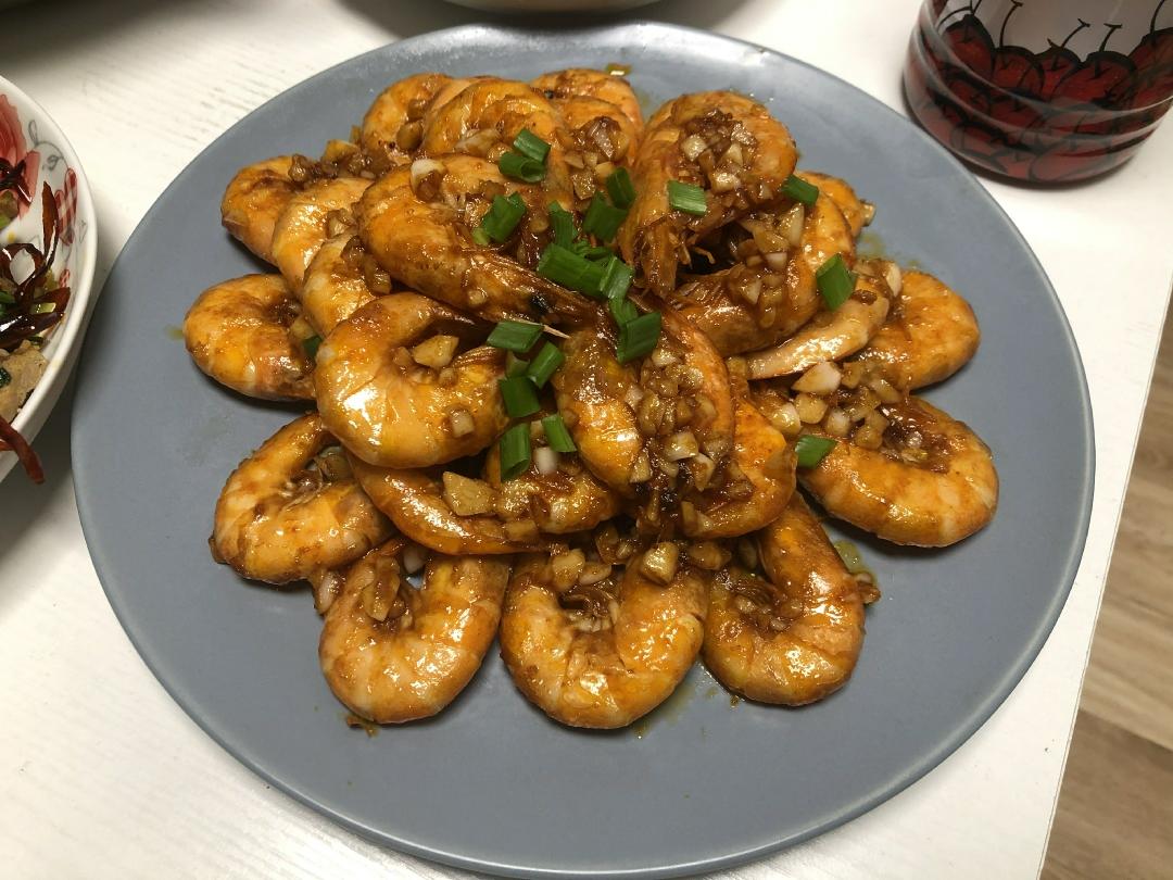 番茄蒜蓉大虾