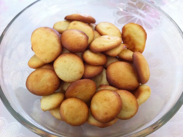 酥脆蛋香小饼干