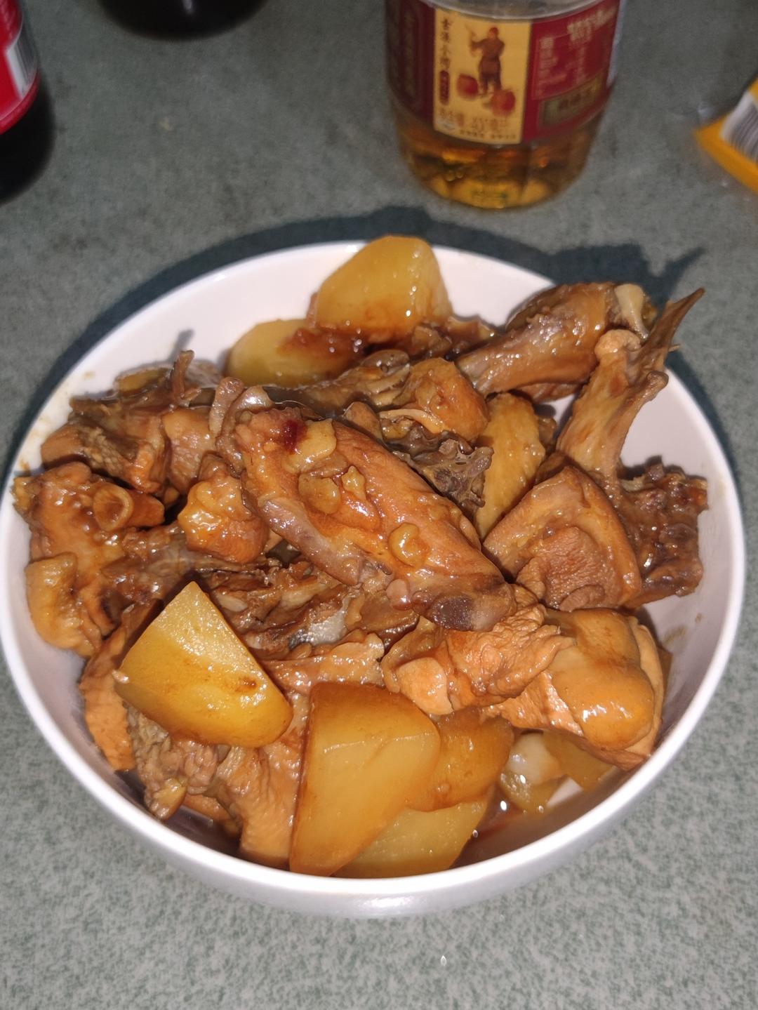 鲜香味浓土豆烧鸡（还是焖鸡？炒鸡？随便啦）