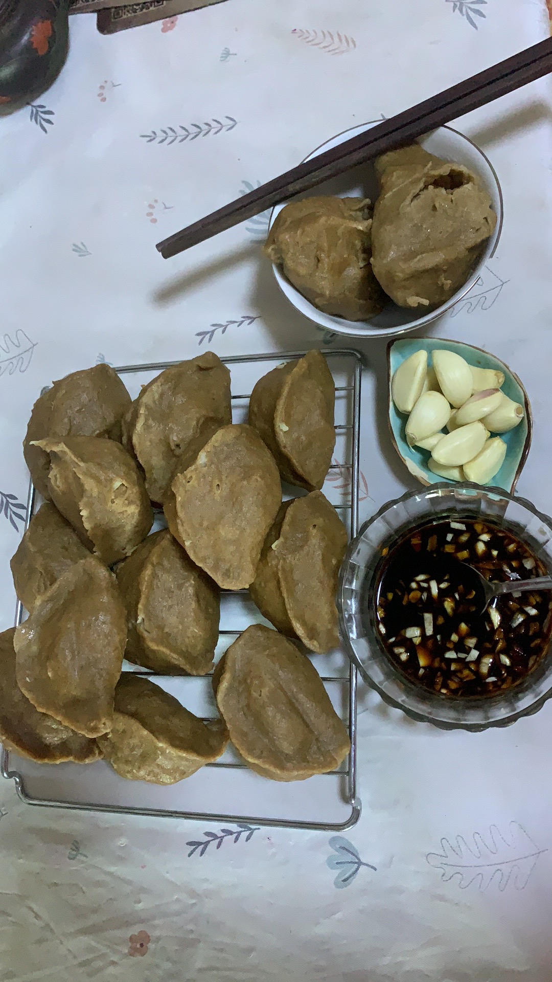 烫面萝卜素蒸饺