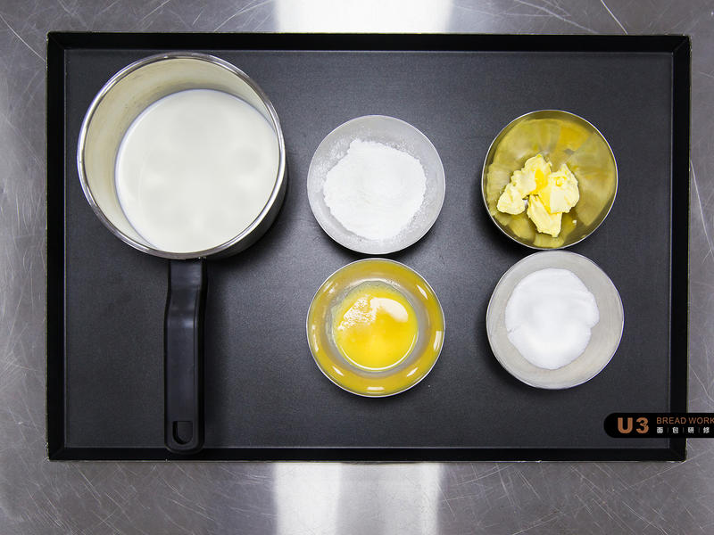 纯奶手撕吐司的做法 步骤1
