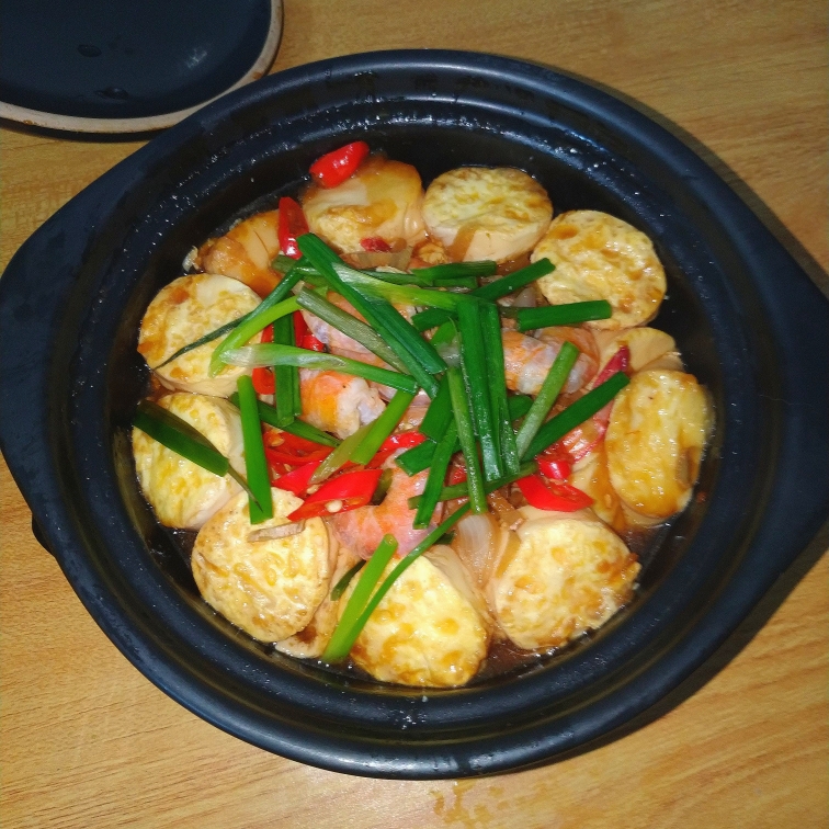 豆腐虾煲的做法