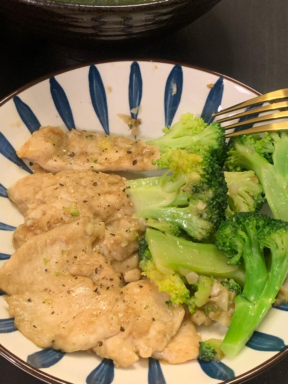 【嫩煎鸡胸肉】