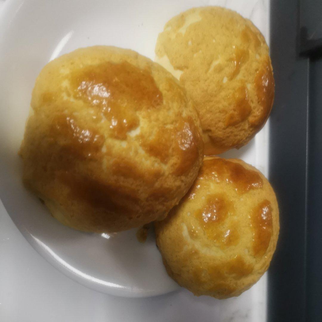 好吃到极致经典脆皮菠萝包