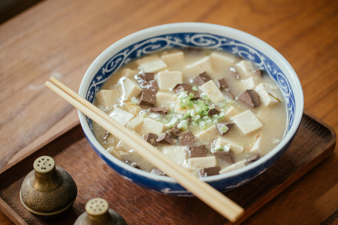 晴天小超人做的鸭血豆腐羹