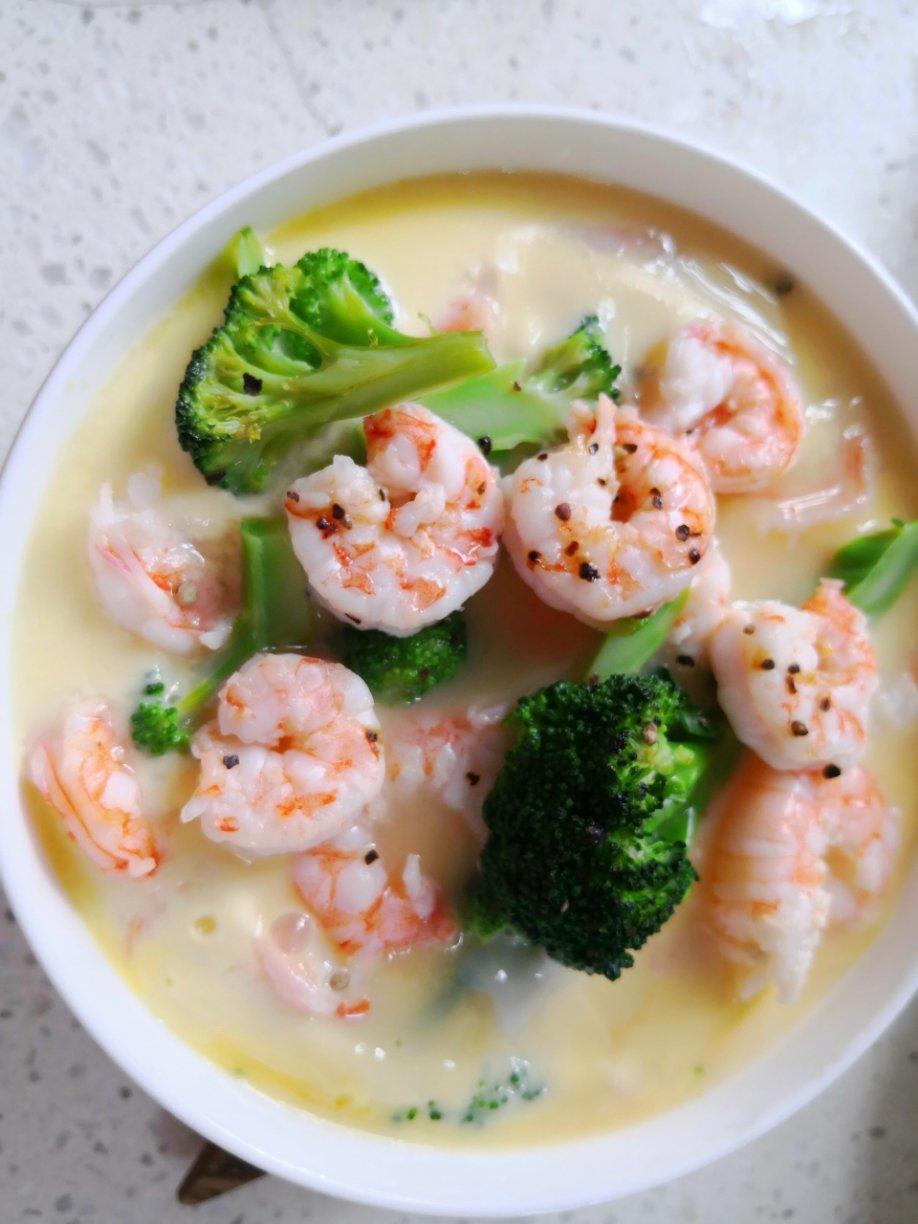 虾仁西兰花豆腐蒸蛋！爆炸好吃！