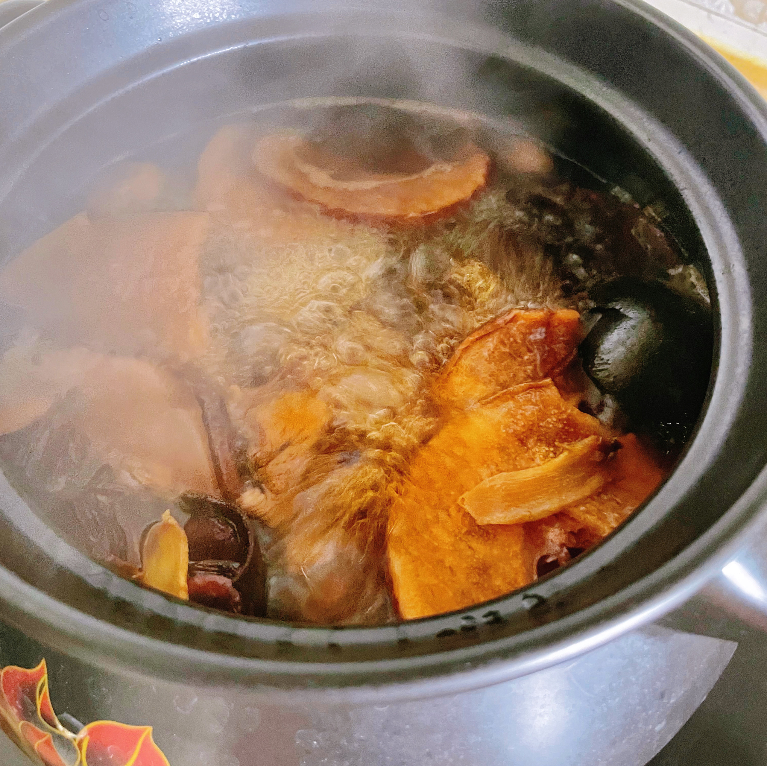雪梨海底椰罗汉果汤的做法