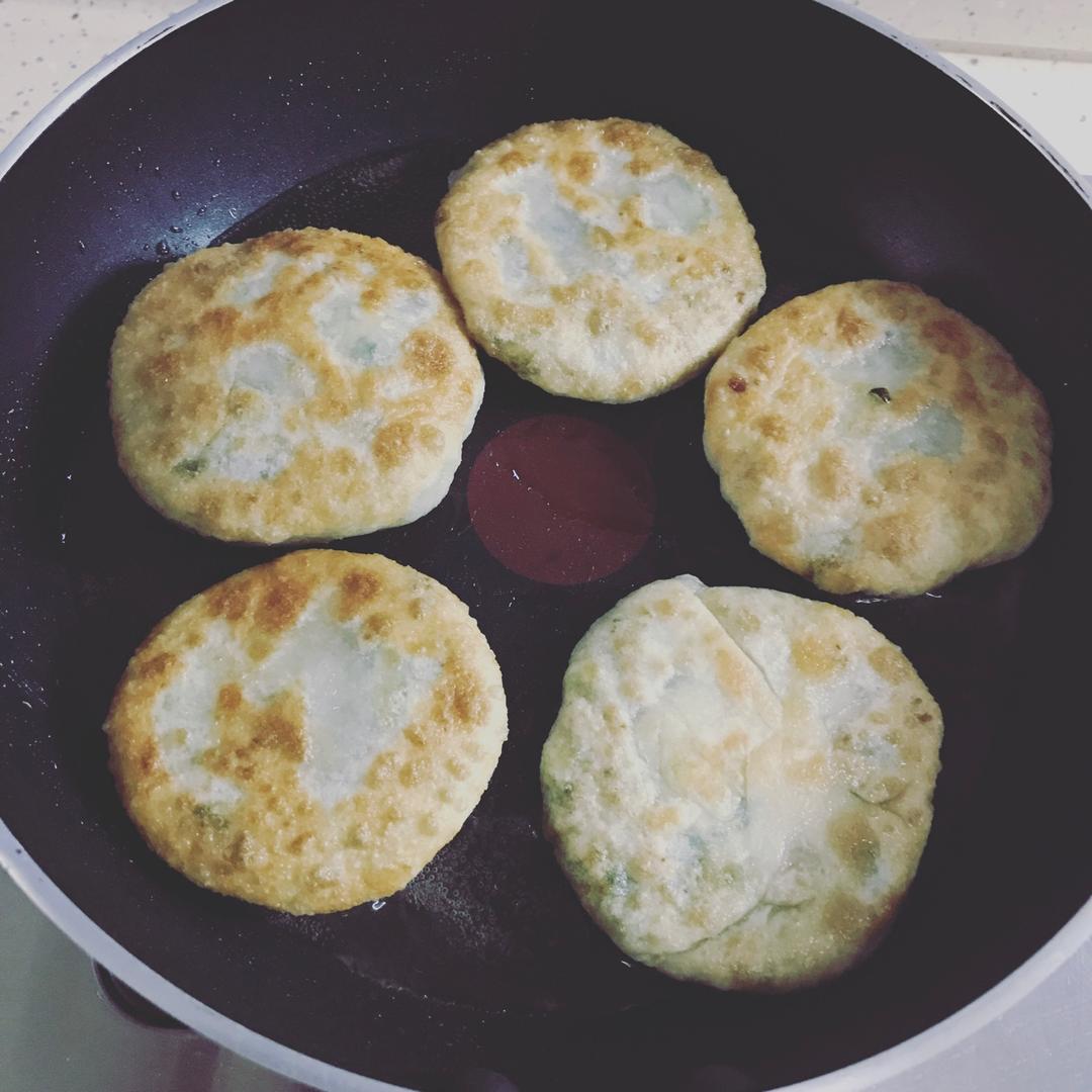 韭菜鸡蛋馅饼