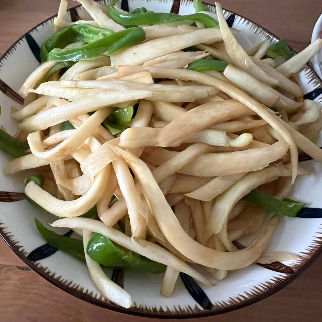 素炒茭白