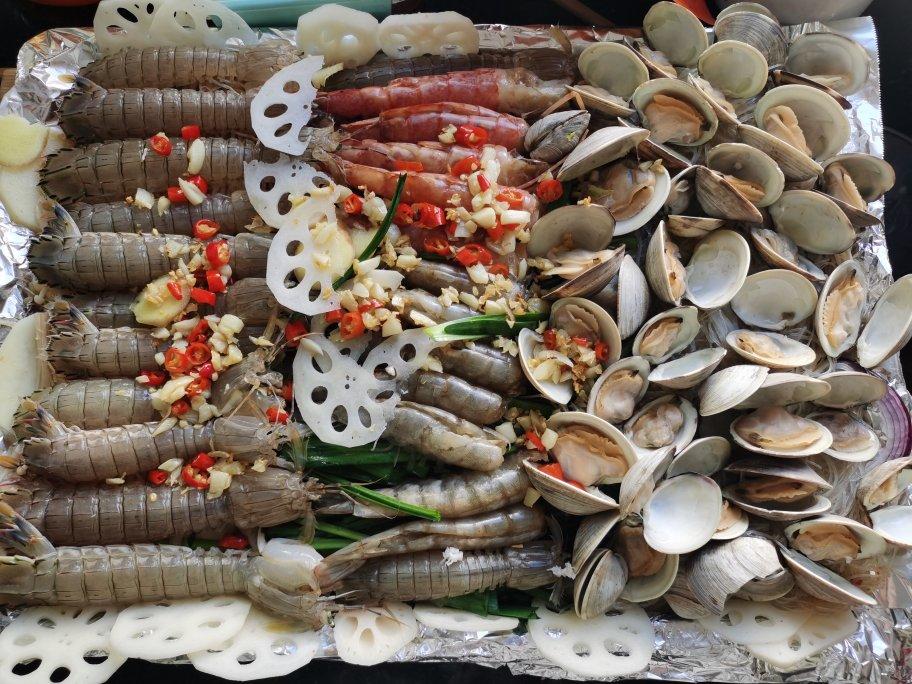 高端大气上档次之                烧烤海鲜拼盘🦀️🐟🦐🐚