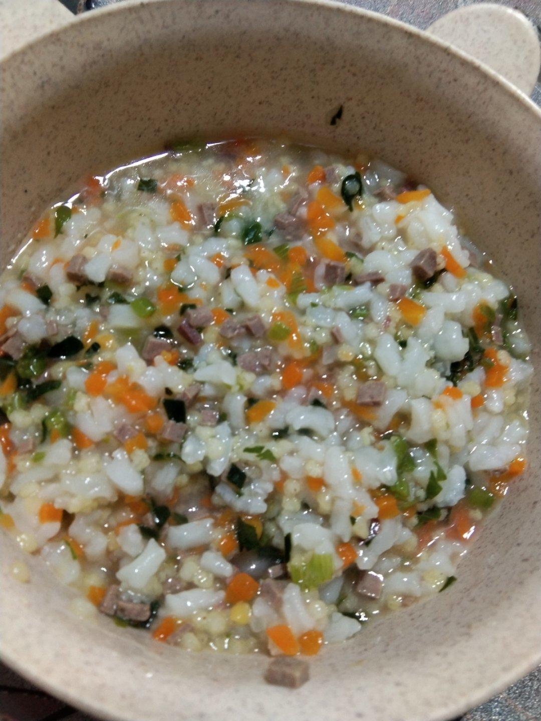 菠菜猪肝粥  宝宝辅食食谱