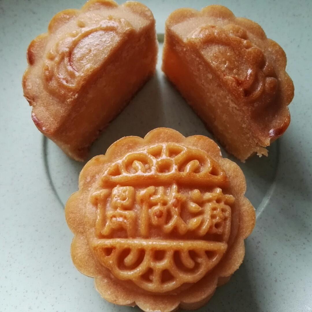 金沙奶黄月饼