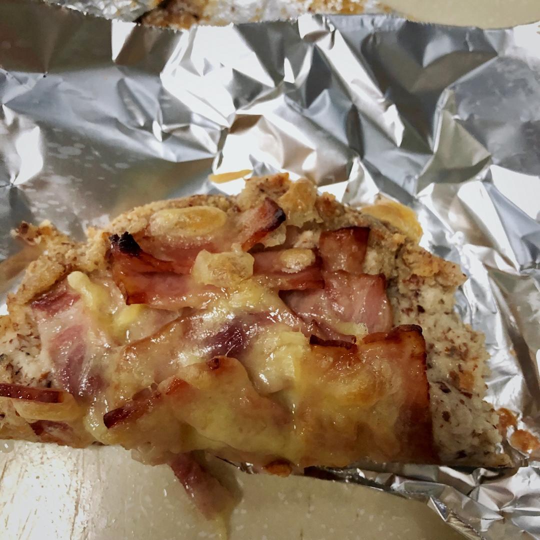 史上最简单最好吃的【生酮披萨】（非生酮也可以大胆尝试～）