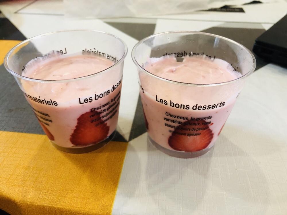 木糠杯草莓慕斯