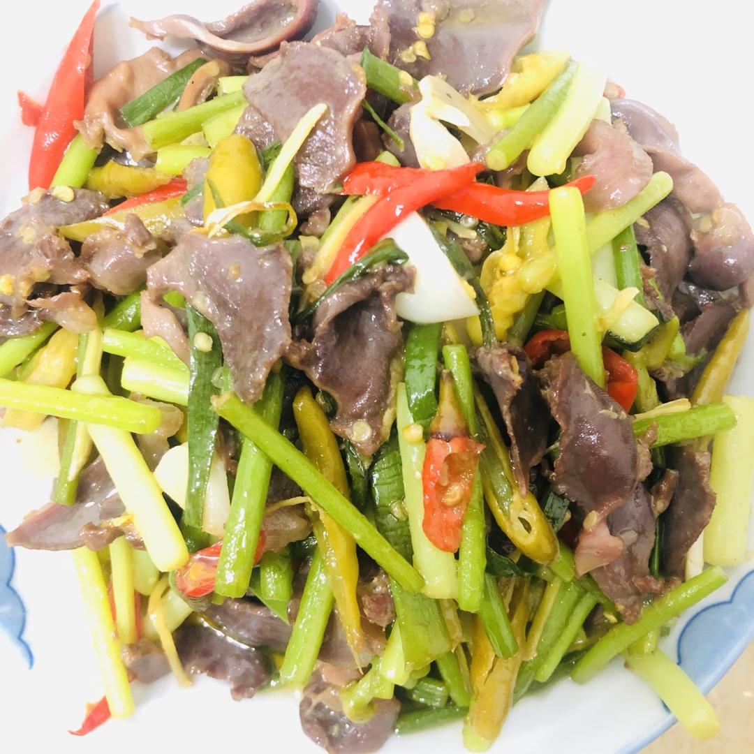 泡椒酸辣鸡胗