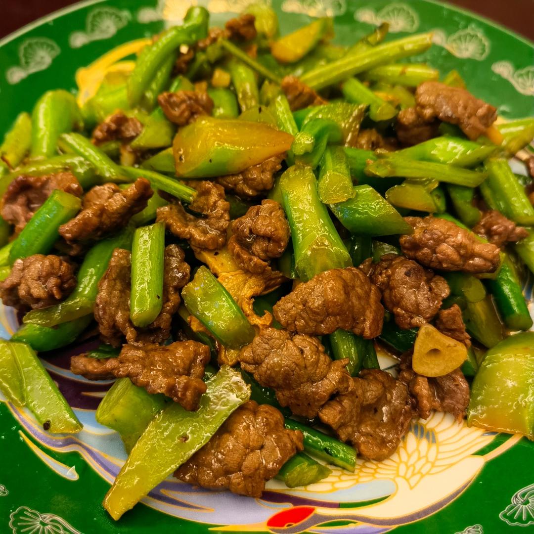 芥兰炒牛肉